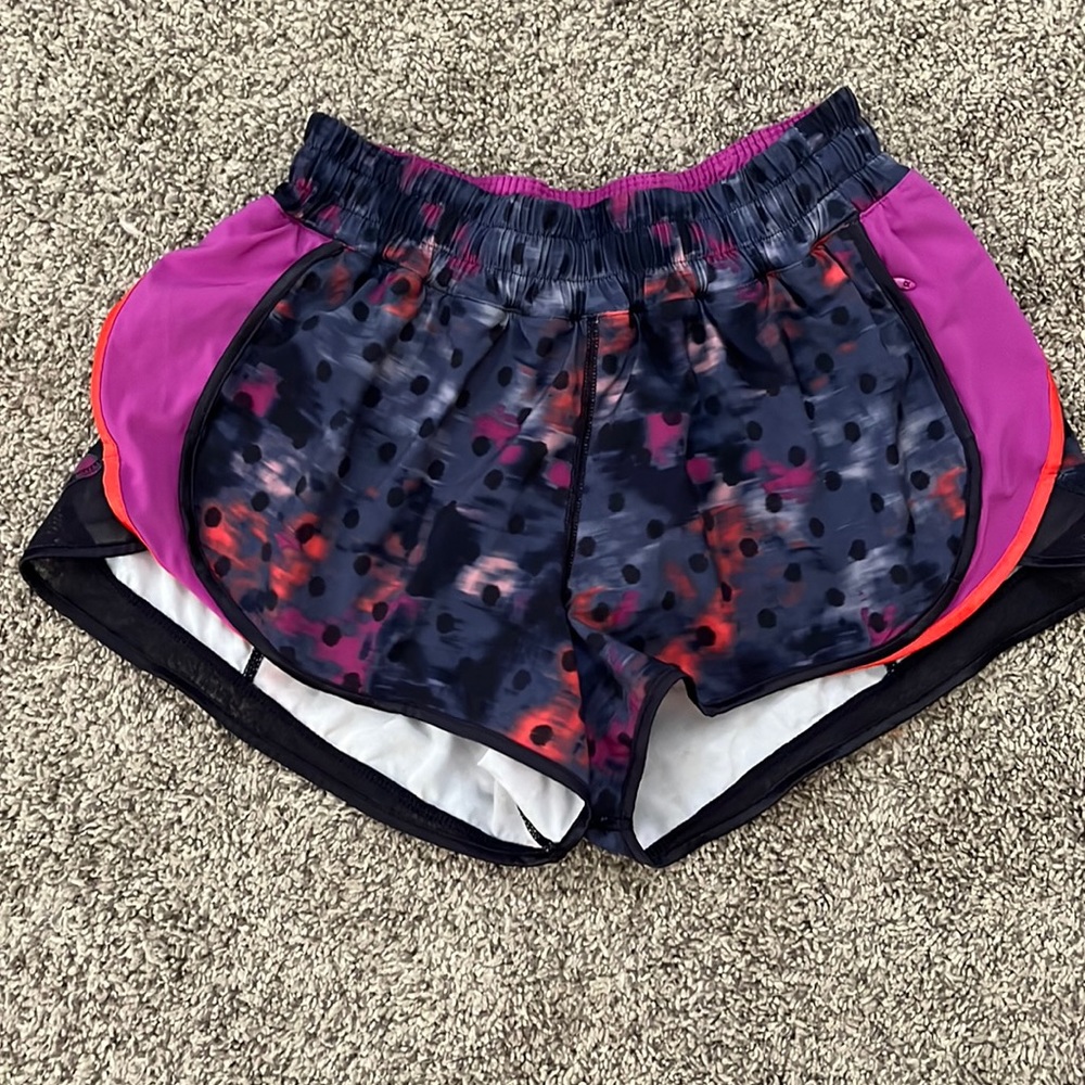 Lulu lemon multi colored track that shorts size 4